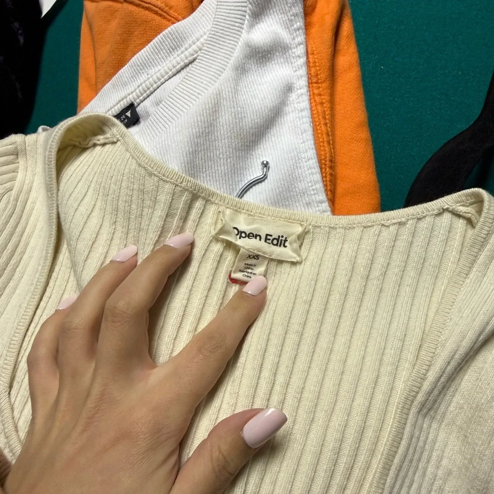Open Edit Ribbed Side Slit Ribbed Top